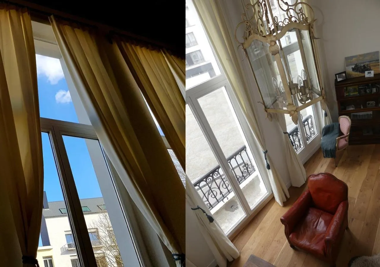 Perfect Location & Parking Apartment Antwerp 0*,